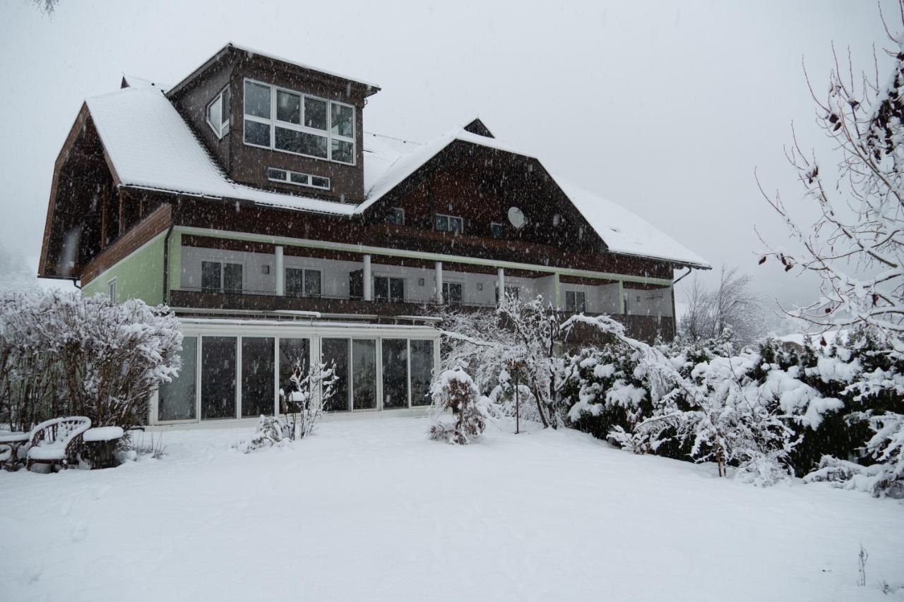 Naturoase Appartements Mirnock 애프리츠 외부 사진